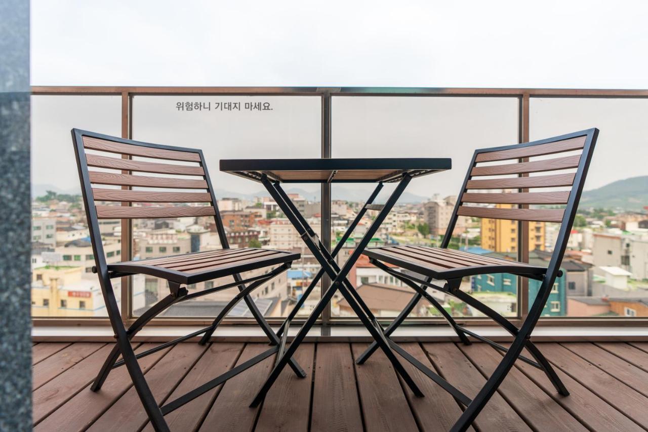 Jecheon Hound Hotel Chech'ŏn Εξωτερικό φωτογραφία