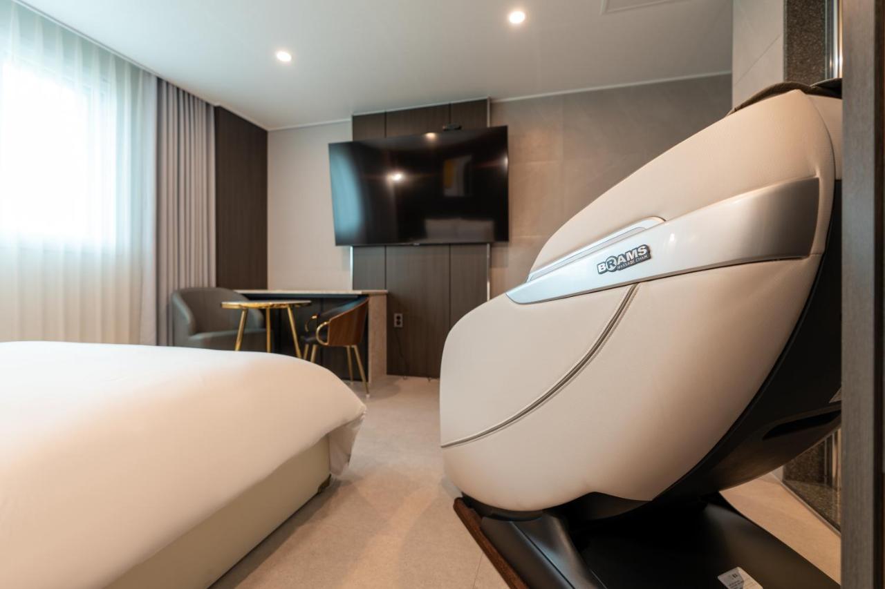 Jecheon Hound Hotel Chech'ŏn Εξωτερικό φωτογραφία